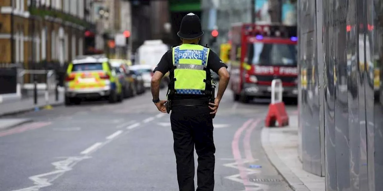 Un militaire victime d’une attaque au couteau en Angleterre, un homme arrêté