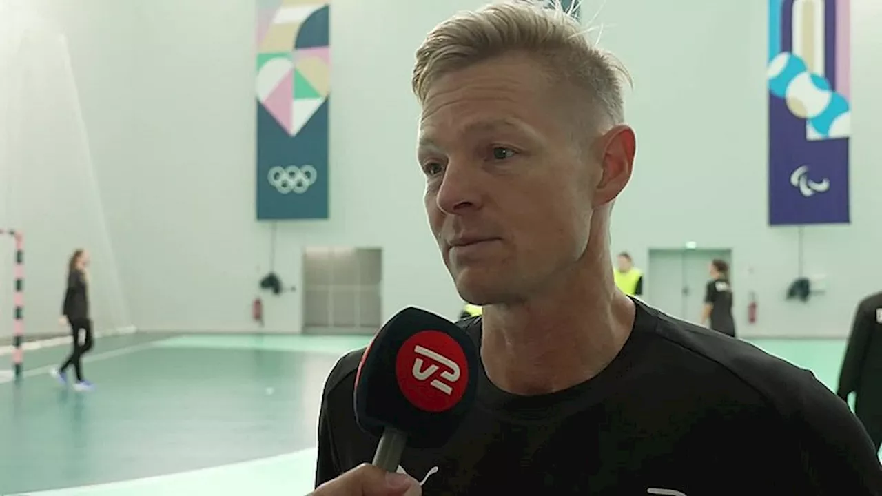 Jesper Jensen reagerer på skadet Simone Petersen