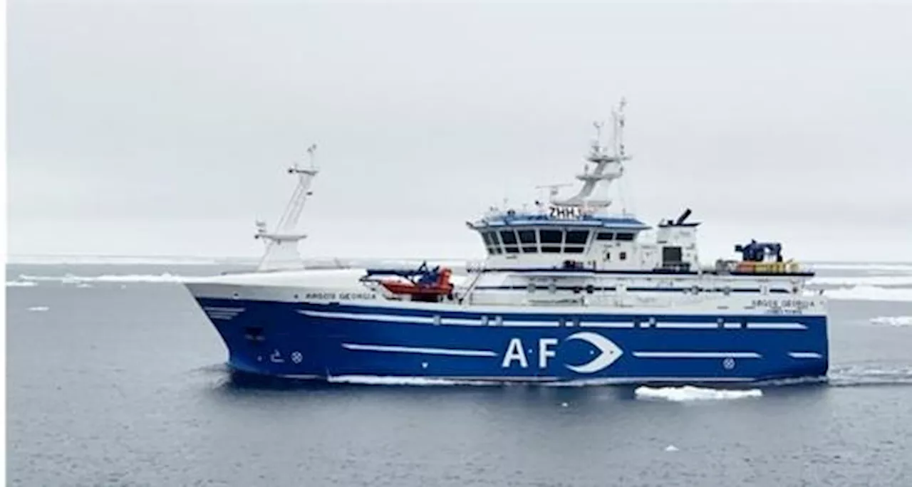 RIA Novosti: Åtte russere om bord det norskeide skipet som sank utenfor Falklandsøyene