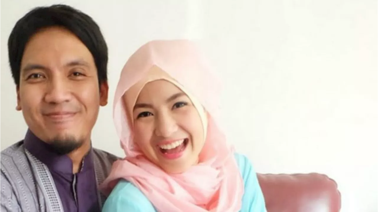 Heboh, Desta Langsung Gercep Angkat Telepon Natasha Rizky Saat Acara Live