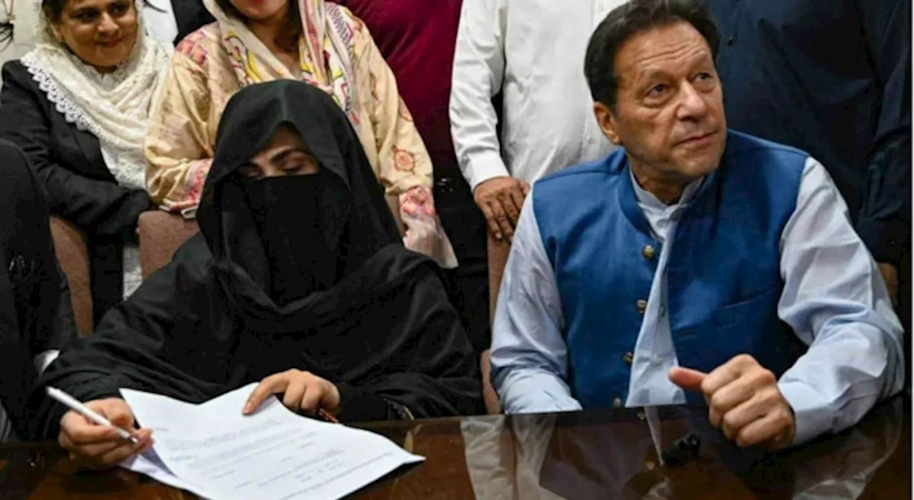 Imran Khan, Bushra Bibi again refuse to meet NAB team in another Toshakhana reference