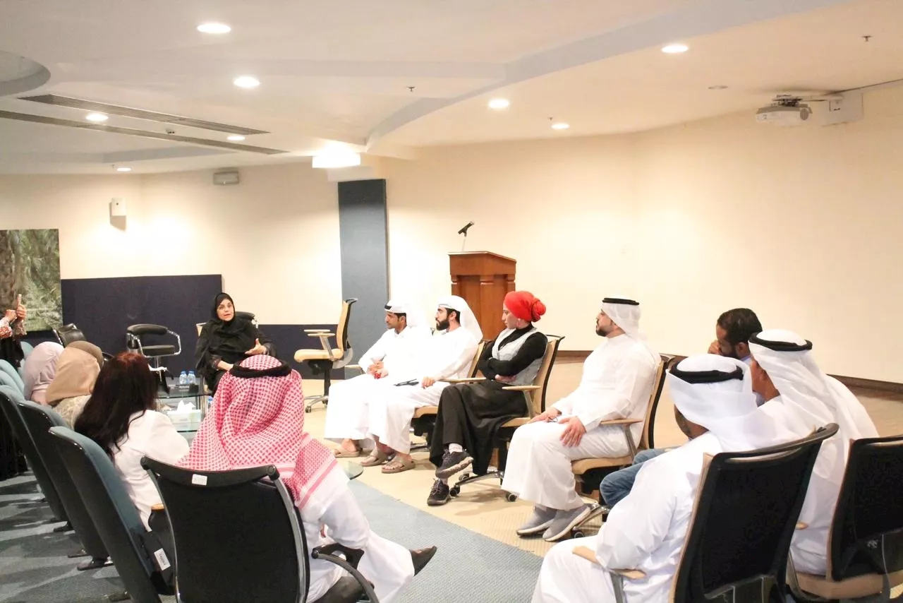 قصائد عذبة تثري «المجلس الأدبي»