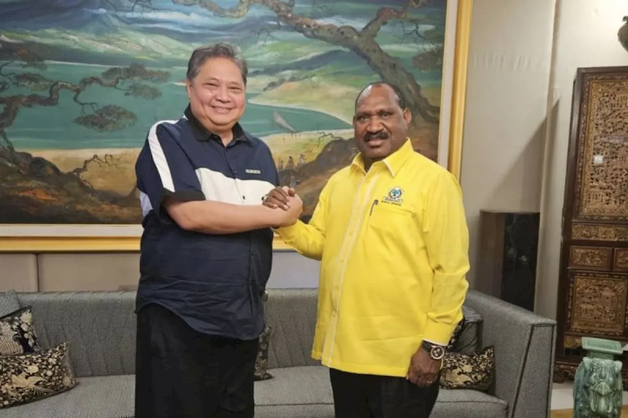 Willem Wandik dapat dukungan maju di Papua Tengah dari Ketum Golkar