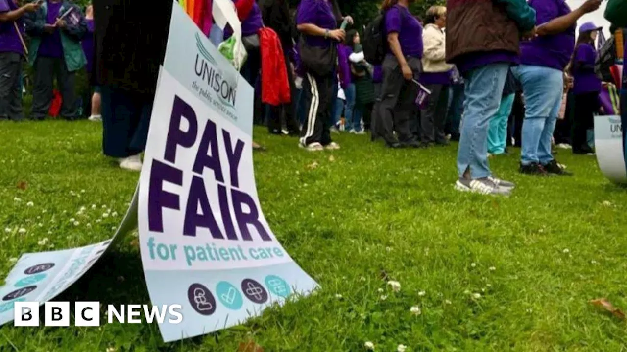 Sussex and Surrey NHS Trust: Workers at hospitals start second strike period