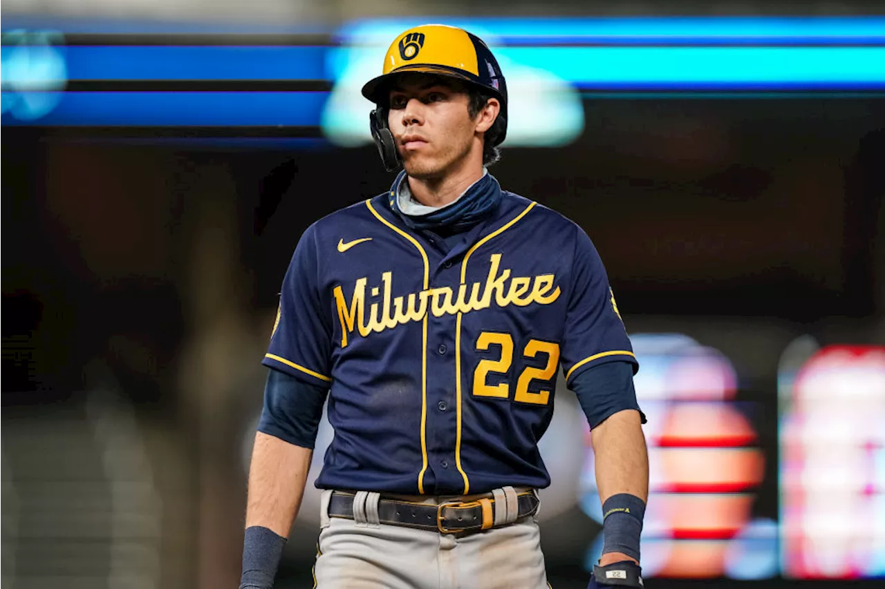 Brewers All-Star OF Christian Yelich opts for rest instead of season-ending back surgery