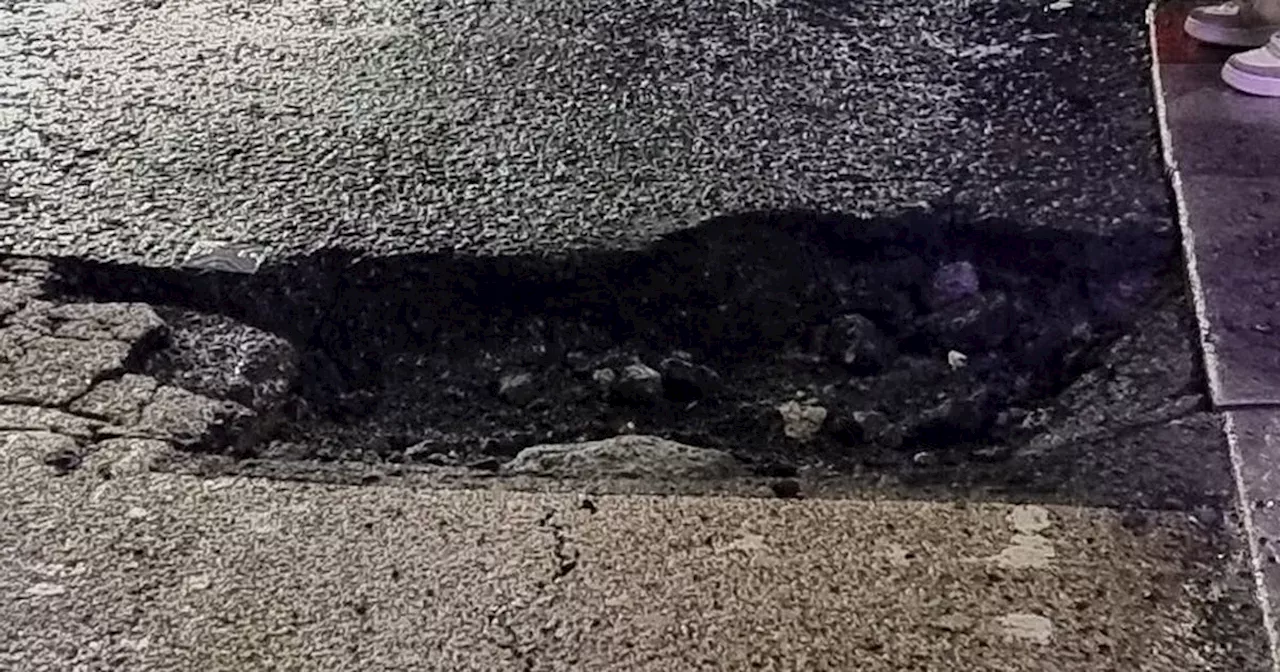 Glasgow City Council called to fix over 261 potholes on one stretch of southside road