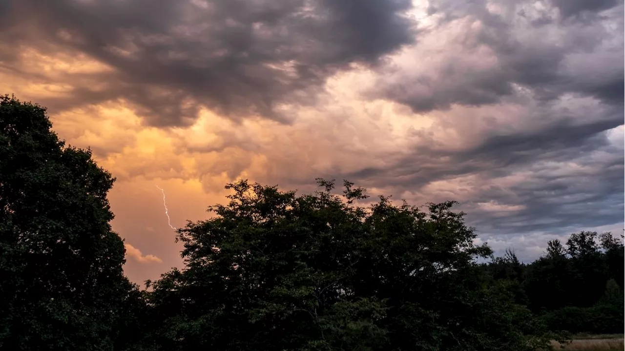 Wetterprognose für Österreich - Erst 35 Grad, dann ziehen heftige Gewitter durchs Land