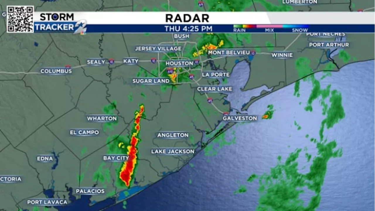 LIVE RADAR: Heavy thunderstorms move in again this morning, flood threat until 4 p.m.