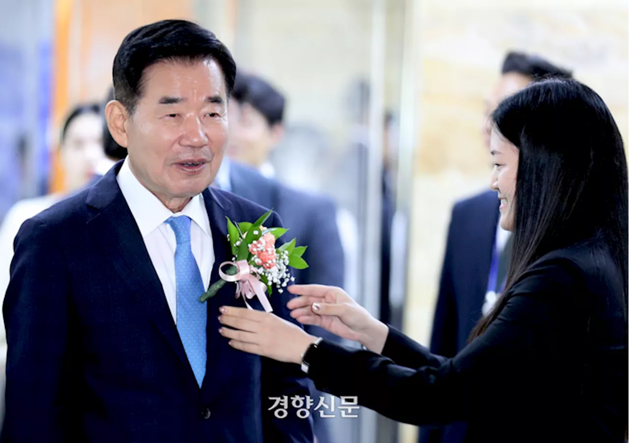 김진표 전 의장, “윤 대통령, 이태원참사 조작가능성 언급” 회고록 수정