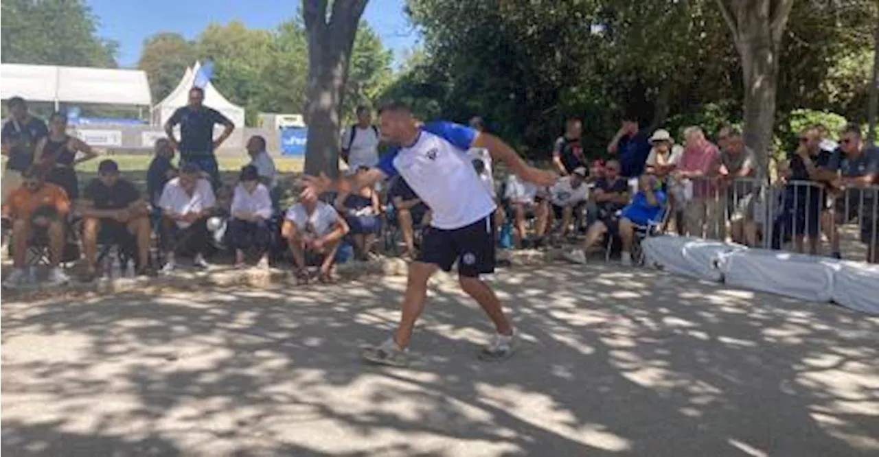 Robin Rio, un Varois aussi adroit à la pétanque qu’au Jeu Provençal