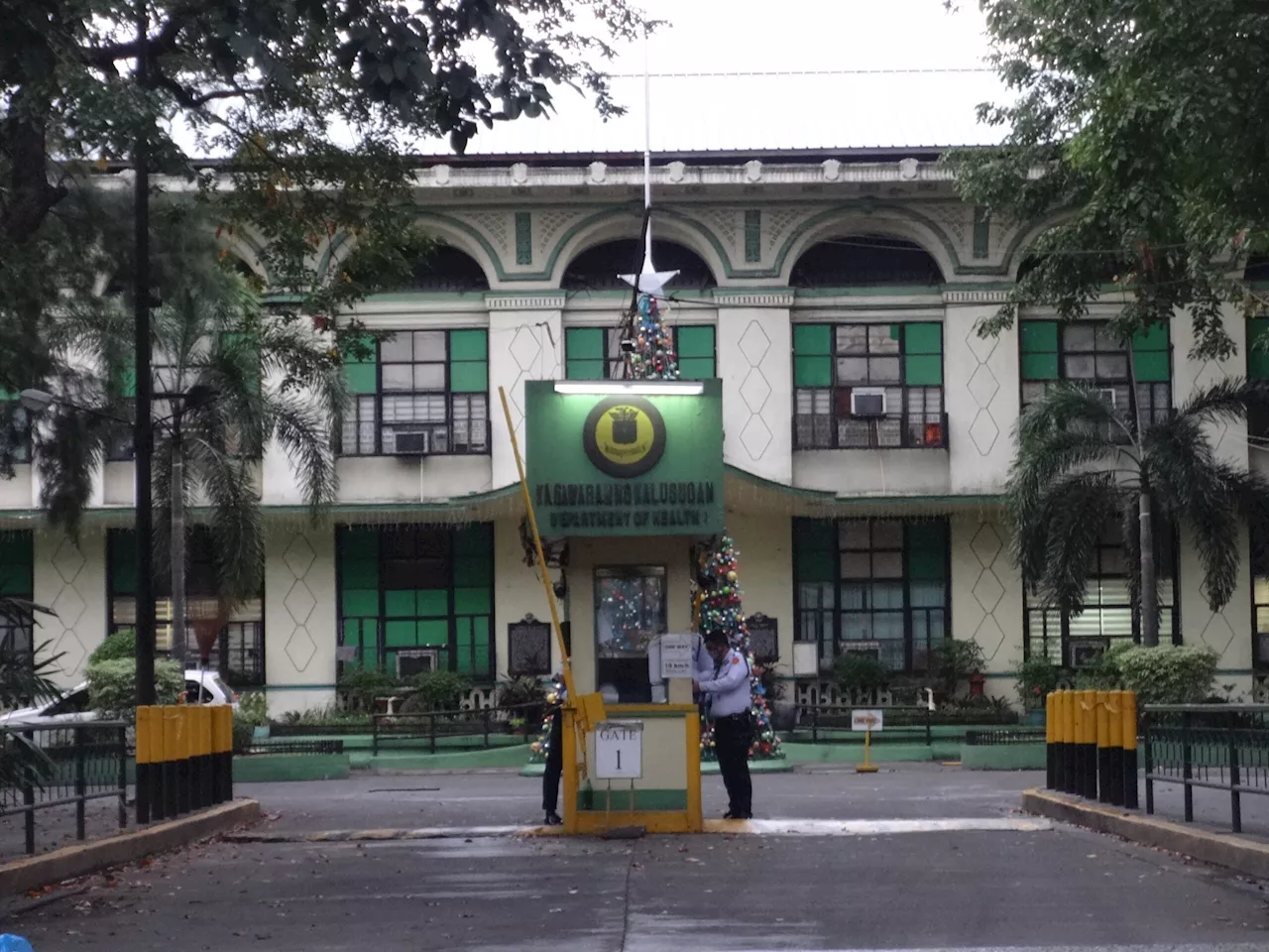 DOH raises ‘Code Blue Alert’ status in 4 regions in the wake of ‘Carina’