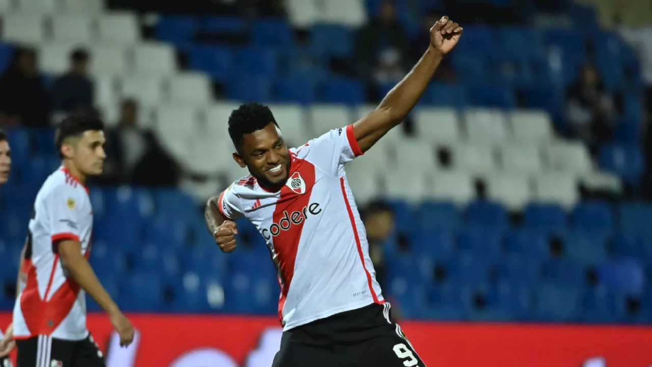 Miguel Borja agranda su leyenda en River Plate: récord tras su gol a Godoy Cruz