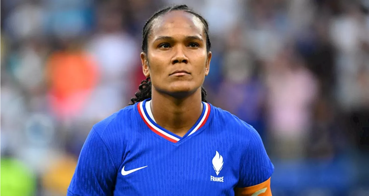 France-Colombie : la réaction très juste de Wendie Renard après la frayeur contre la Colombie.