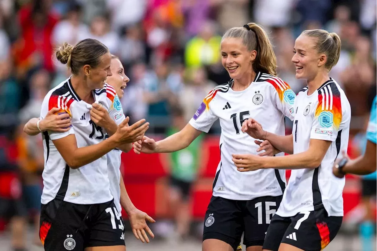 Olympia 2024 Deutschland Fussball Daria Emelina