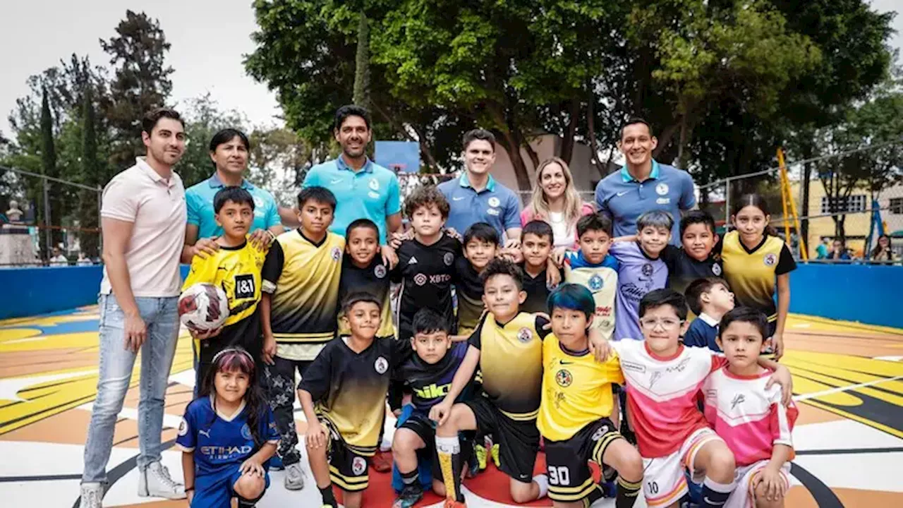 América inaugura la cancha Bicampeonato en parque de barrio popular