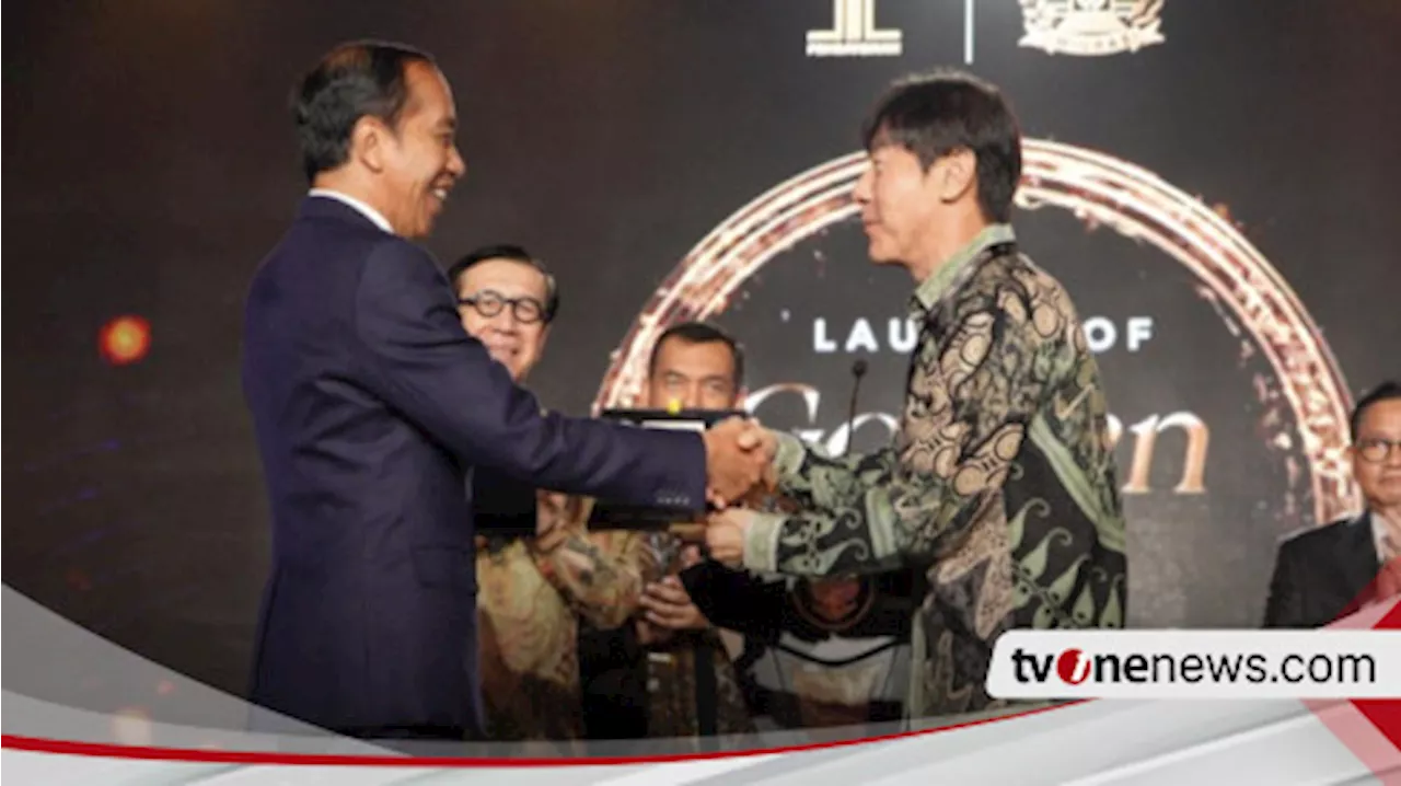 Shin Tae-yong Resmi Mendapat Golden Visa dari Presiden Jokowi, Ini Keuntungan untuk Timnas Indonesia