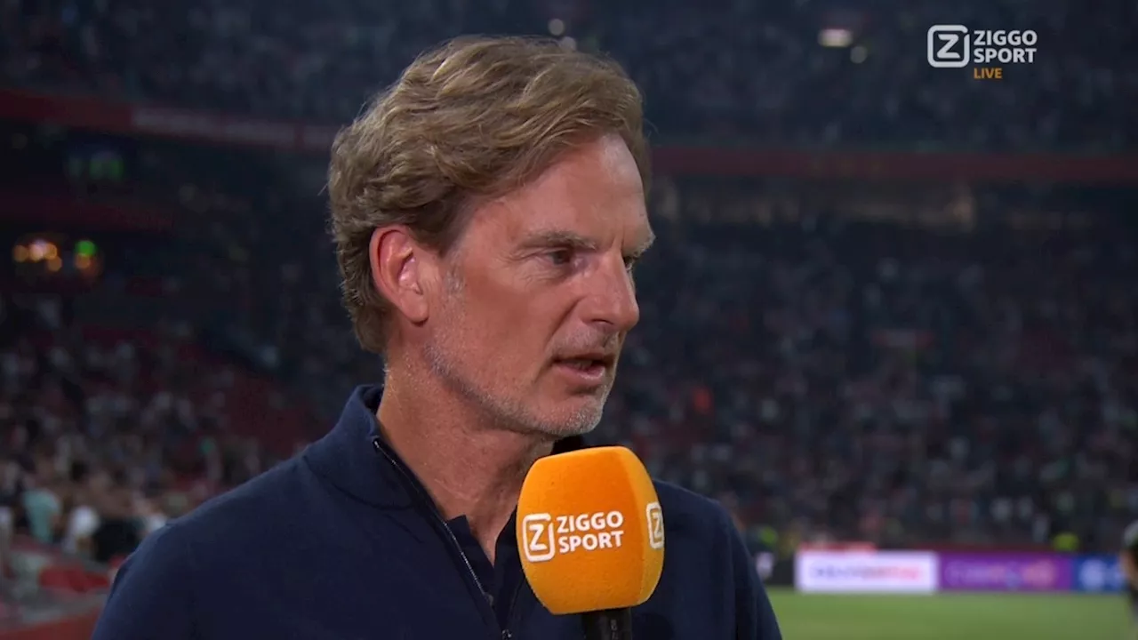 Ronald de Boer ziet één absolute uitblinker bij Ajax: ‘Hij is zeer intelligent’