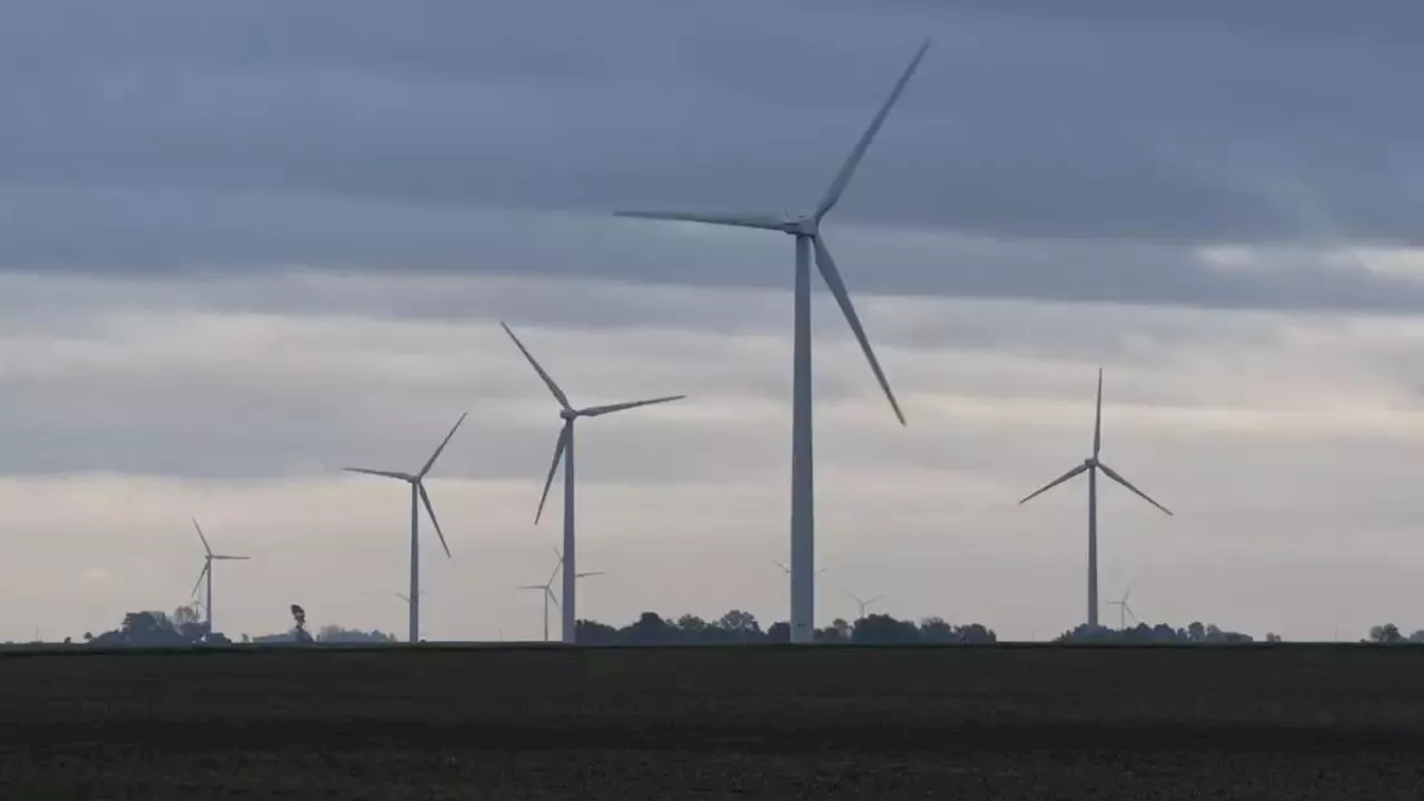 Wind power adds to communities tax revenues