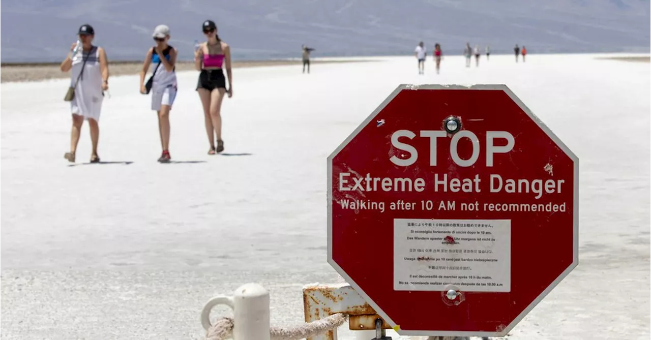 Man gets third-degree burns walking on blazing hot sand dunes in Death Valley, rangers say