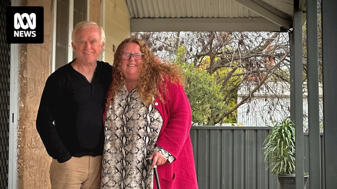 As national housing stress grows, city couple sells up to live mortgage-free in regional Victoria