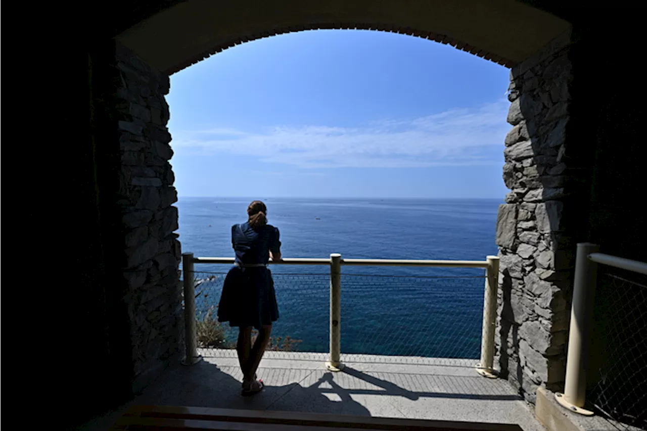 Cinque Terre, dal 9 agosto Via dell'Amore riaperta a turisti