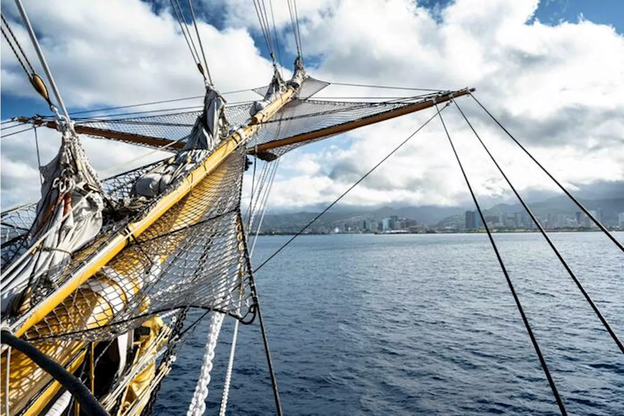 Prosegue il tour mondiale dell'Amerigo Vespucci, è a Honolulu