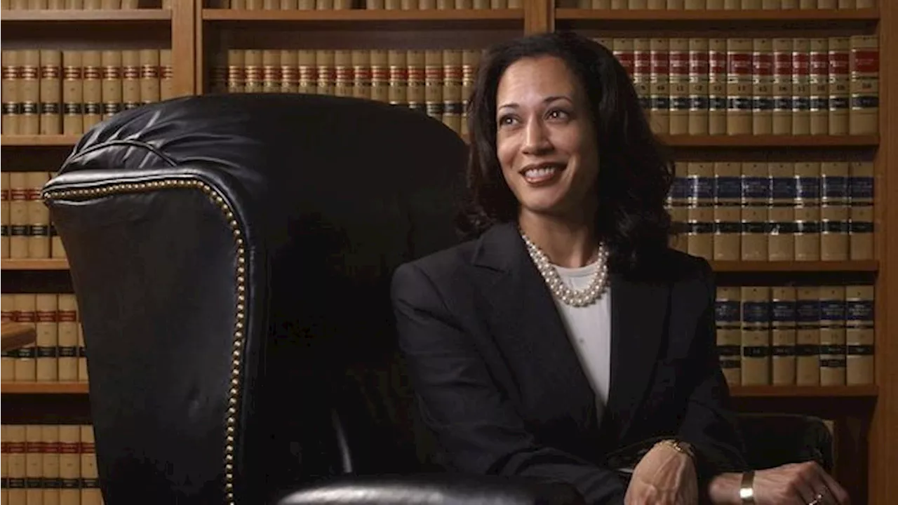 Kamala Harris Ratu Baru TikTok, Ingin Dipanggil Brat