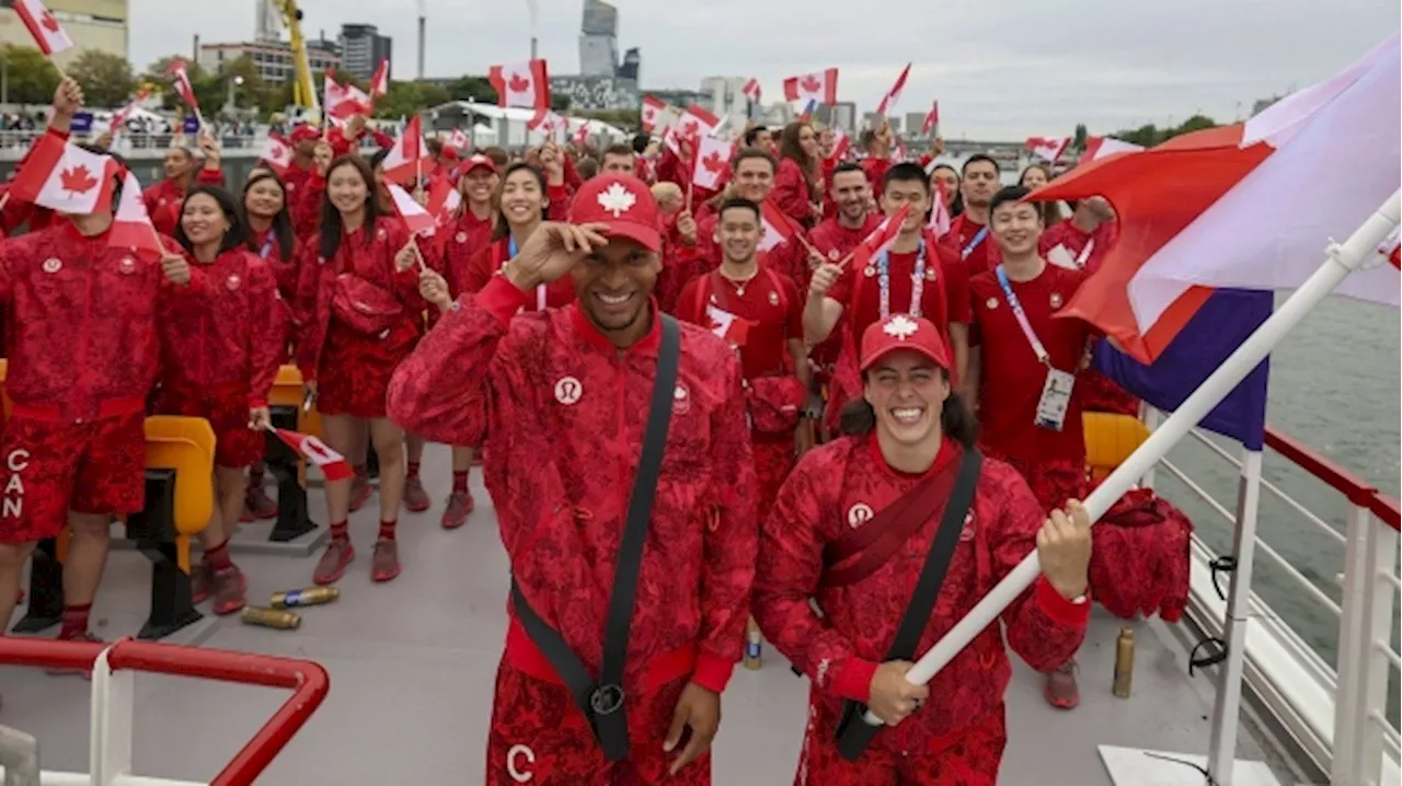 Paris 2024: Charron, De Grasse lead Canada in rainy opening ceremony