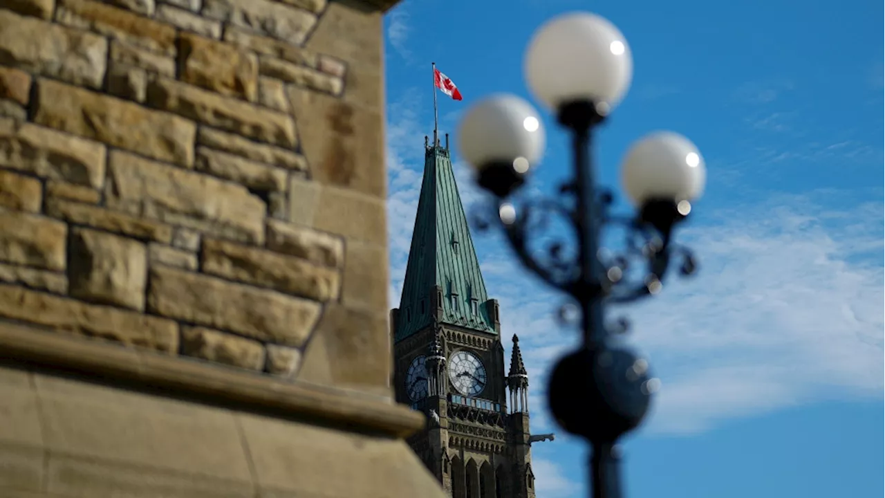 Federal government posts $3.9B deficit in April, May