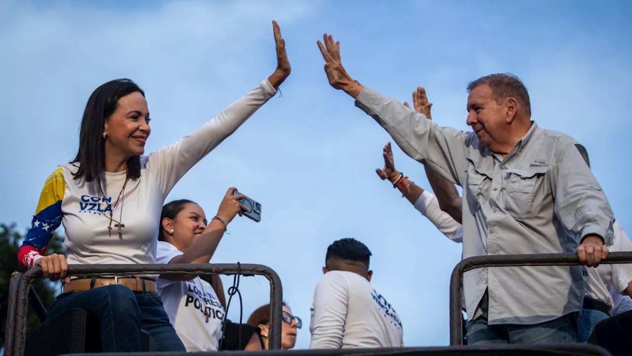 Oficialismo y oposición en Venezuela cerraron campañas de presidenciales