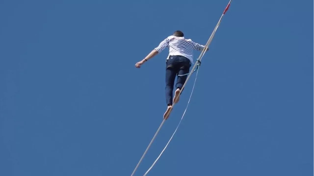 Slackline : Nathan Paulin a battu un nouveau record au Mont-Saint-Michel