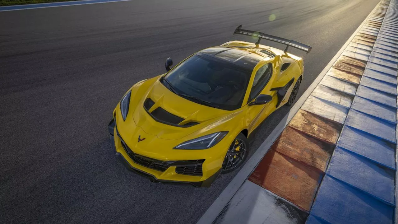 Chevrolet Corvette ZR1, arriva il turbo e diventa hypercar da 1.064 Cv