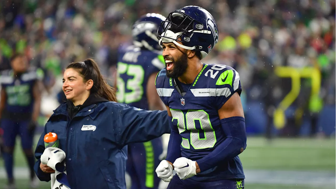 Julian Love's new deal shows how important he is to the Seahawks