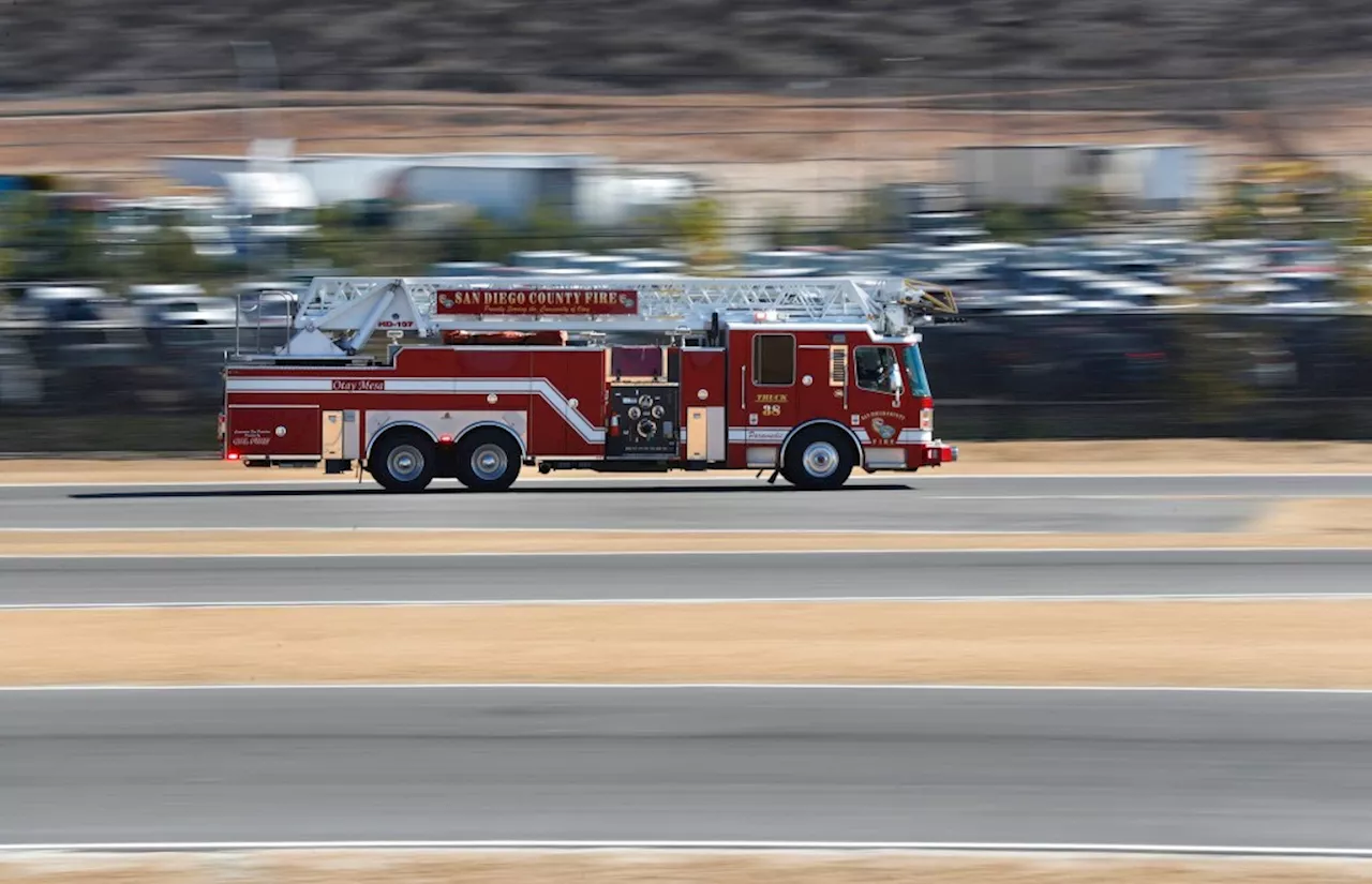 Crews respond to fast-moving 130-plus acre Macy fire near Lake Elsinore