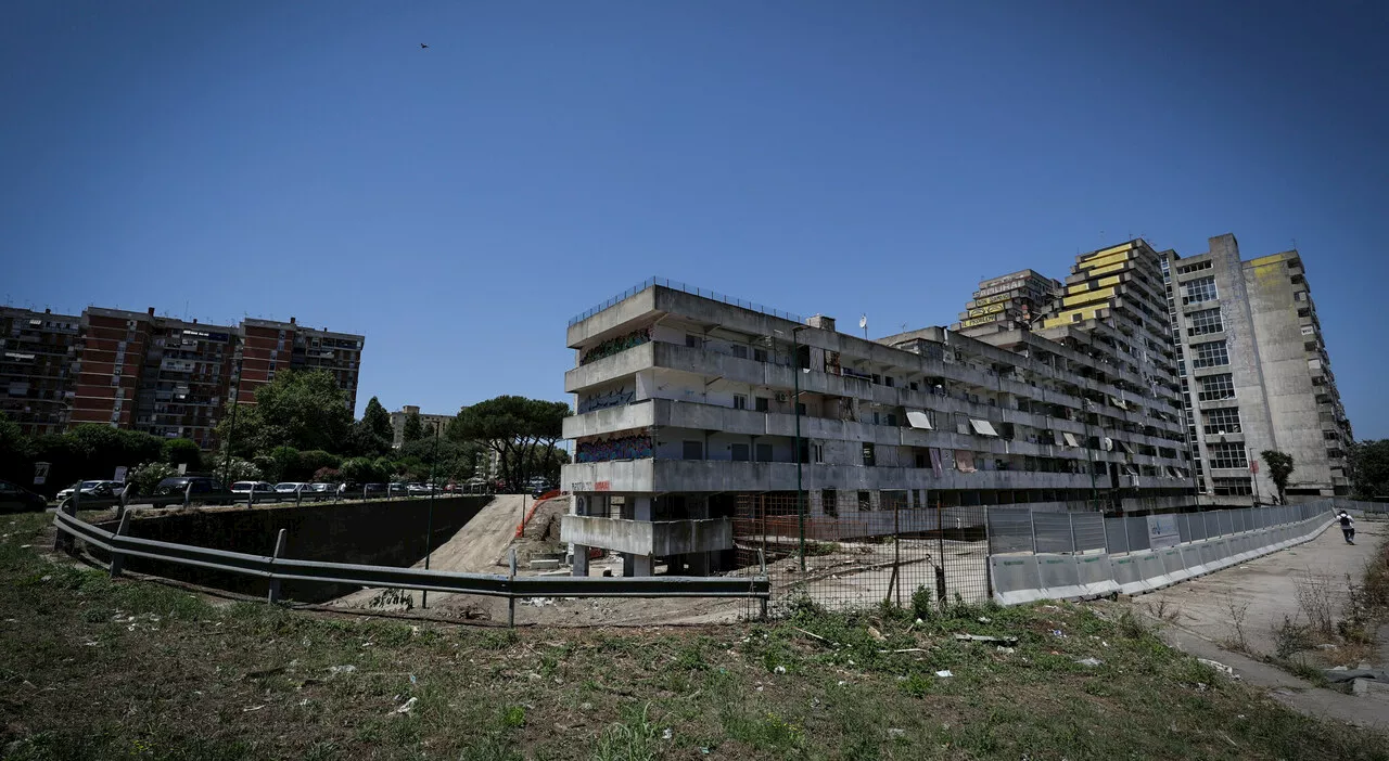 Crollo a Scampia, lo sgombero della Vela Celeste ordinato nel 2015 e mai eseguito