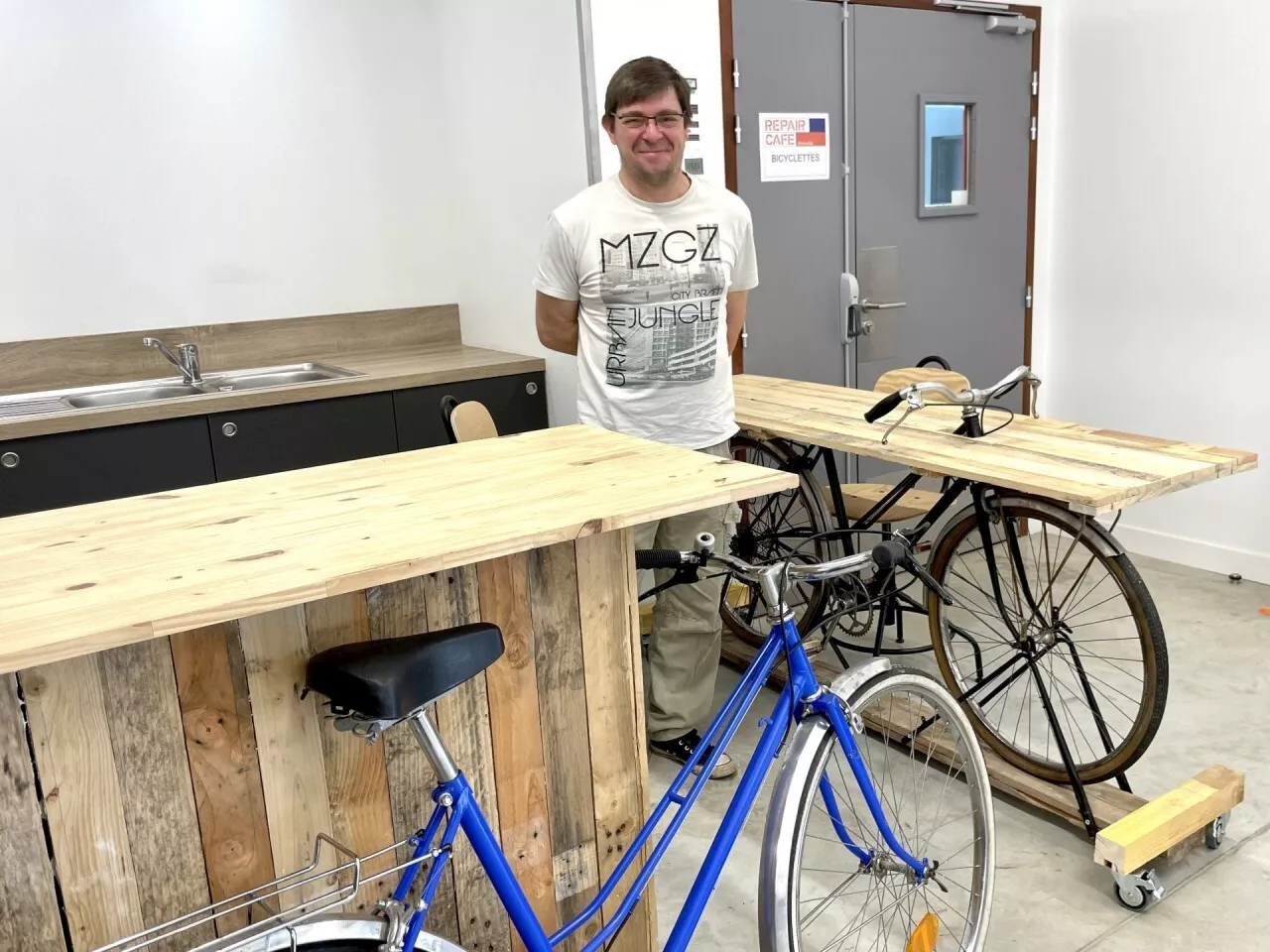 Abbeville : Didier donne une seconde vie aux vélos à la Maison pour tous