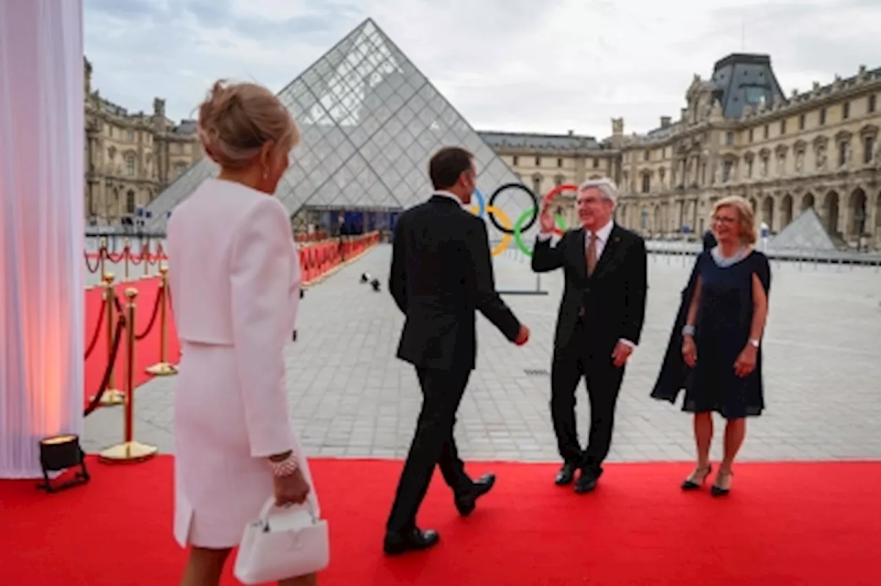 Paris gears up for dazzling 2024 Olympic opening ceremony amid high security, athlete setbacks