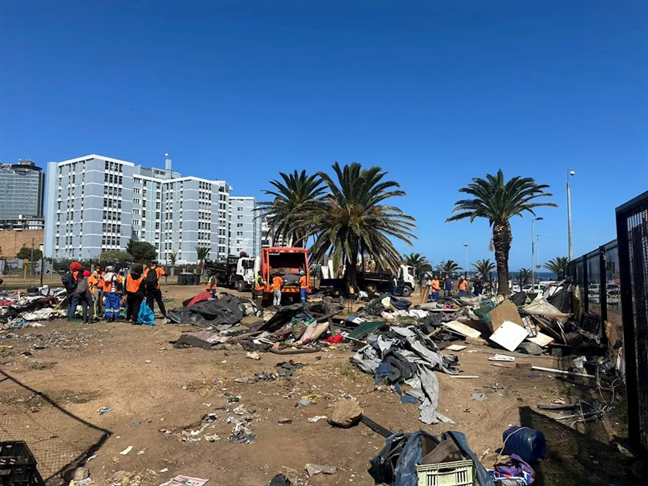 Evictions loom for Cape Town's homeless, but mayor says Safe Spaces the only solution