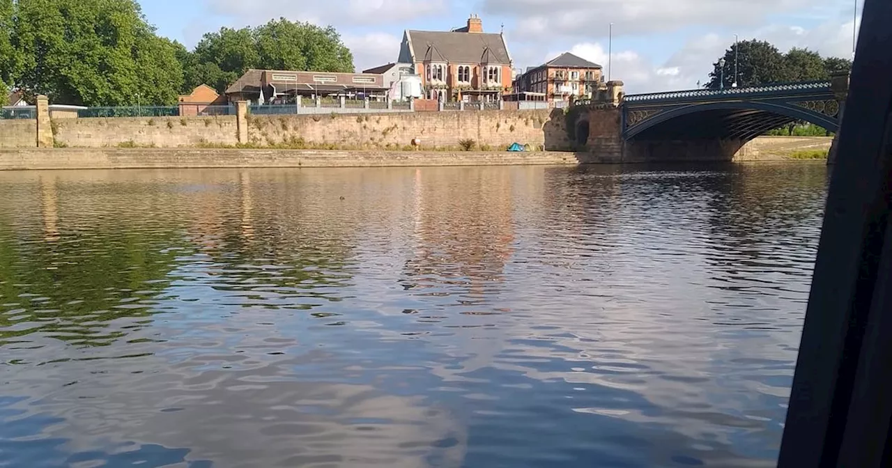 Warning after sunken boat spotted in River Trent