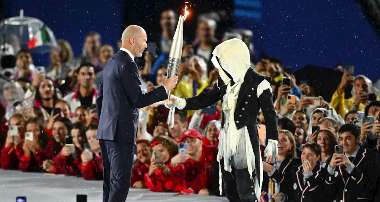 Zinedine Zidane transmet le flambeau à une légende !