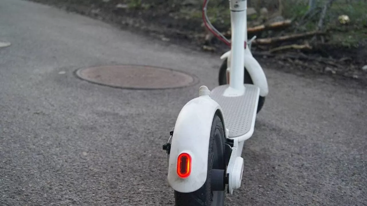 La batterie d’une trottinette électrique explose et cause un incendie dans un appartement en Isère