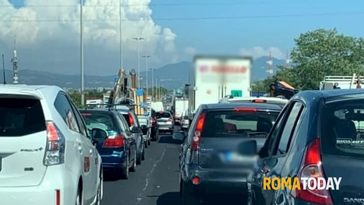 Esodo estivo, bollino rosso sulle strade verso il mare: Anas sospende i cantieri