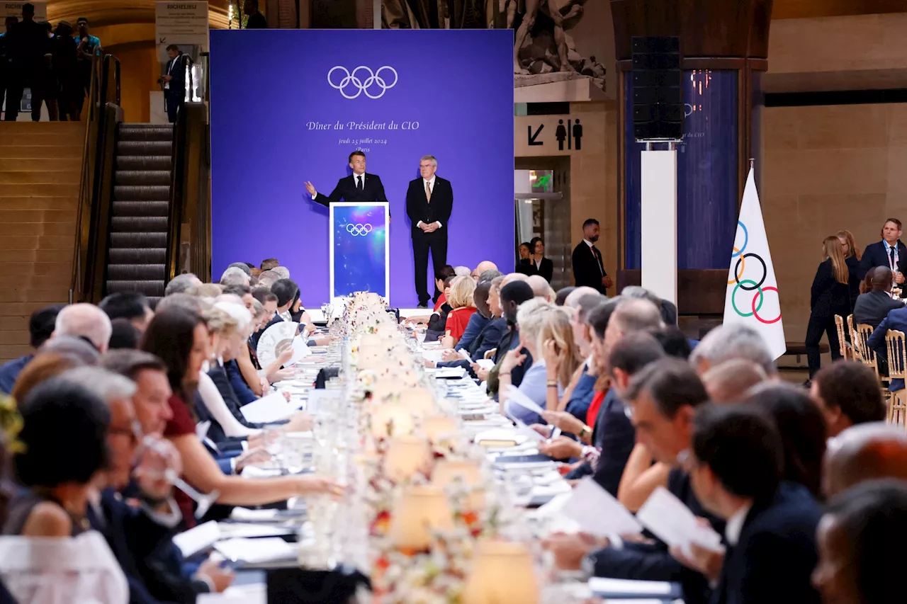  JO Paris 2024 : découvrez les images du dîner des chefs d'État au Louvre