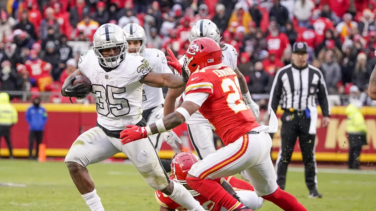 Las Vegas Raiders take shot at Patrick Mahomes, Chiefs at training camp