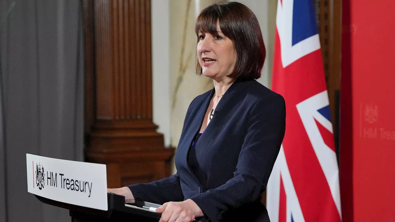 Chancellor Rachel Reeves pledges to 'fix' economy - as expert says 'black hole' matches Tory tax cuts