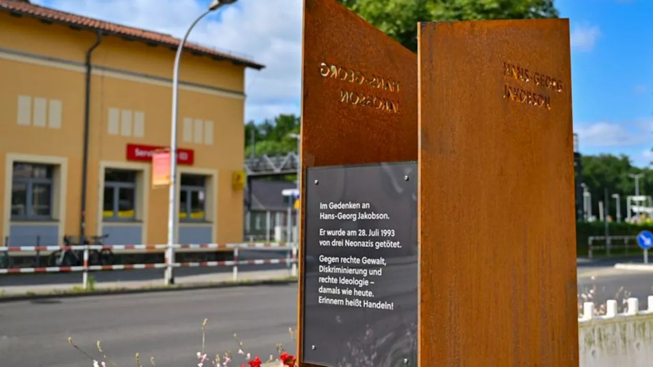 Rechtsextremismus: Ein Denkmal nach 31 Jahren erinnert an Opfer rechter Gewalt