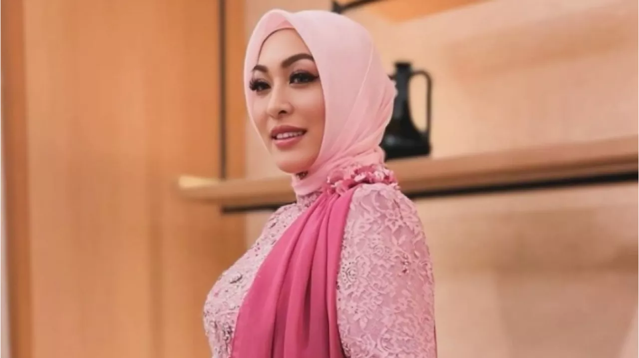 Puteri Indonesia Memang Beda, Pose Angelina Sondakh di Potret Akad Nikah Aaliyah dan Thariq Bikin Salfok