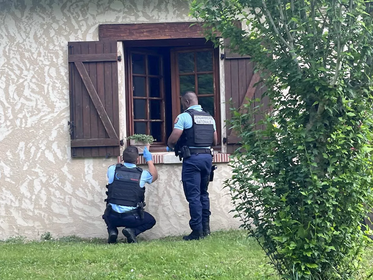 Dordogne : un procès pour cambriolage renvoyé pour cause d’avocat bloqué à Paris par la SNCF