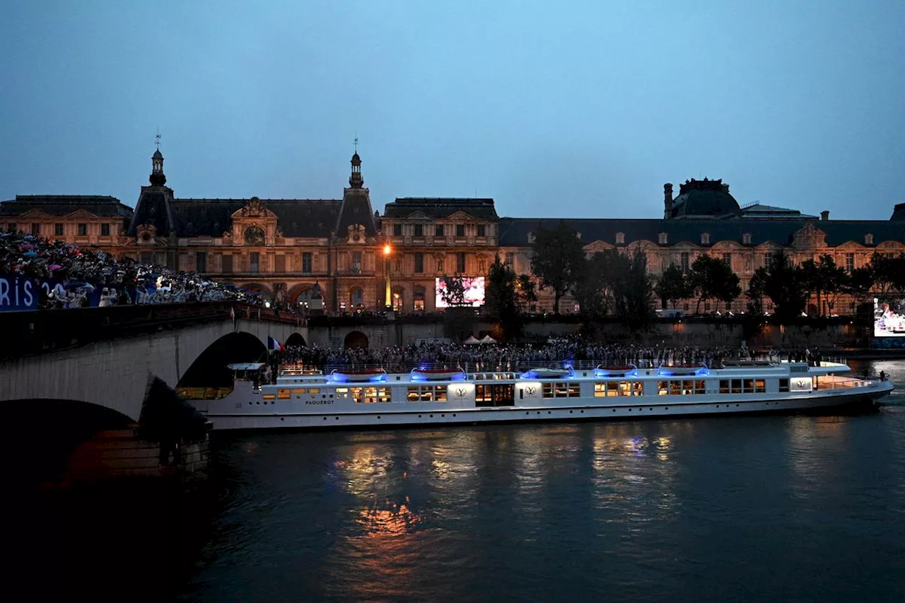 Jeux olympiques : « C’est formidable l’image qu’on montre de la France »… Balade le long de la Seine, pendant la cérémonie d’ouverture