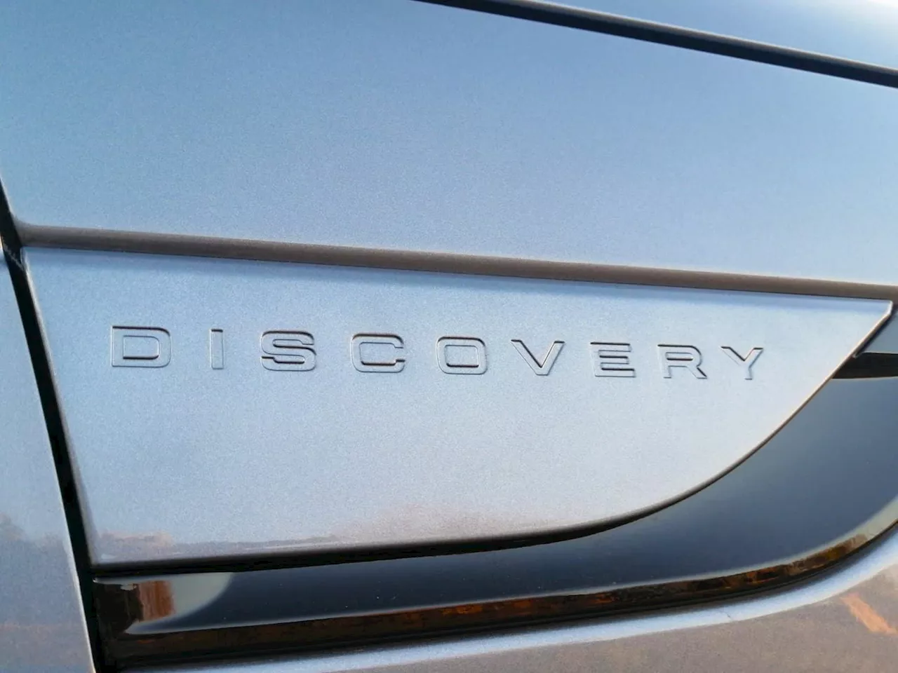 Discovery celebrates 35 years with tribute 35th Anniversary Edition